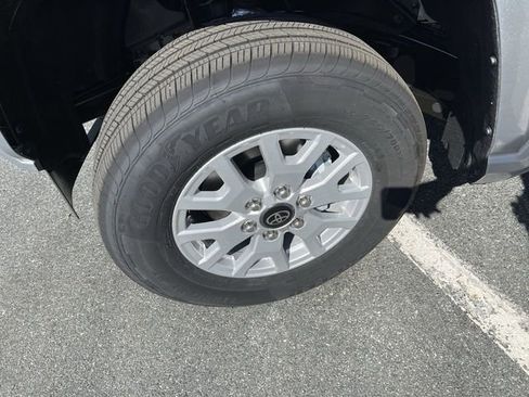 New 2025 Toyota Tacoma SR5 image 10