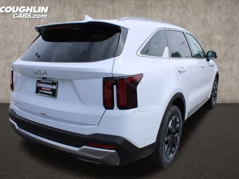New 2025 Kia Sorento S w/ Panoramic Sunroof Package image 13