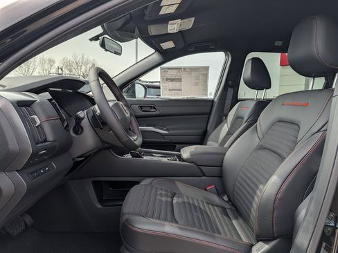 New 2026 Nissan Pathfinder Rock Creek AWD/4WD image 5