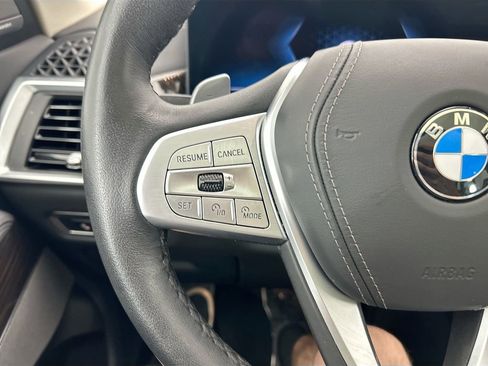 Used 2026 BMW X7 xDrive40i AWD/4WD image 11