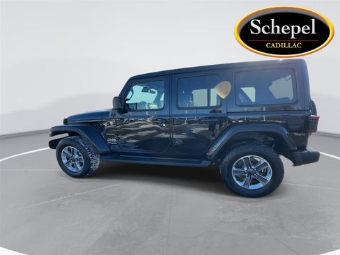 Used 2021 Jeep Wrangler Unlimited Sahara image 5