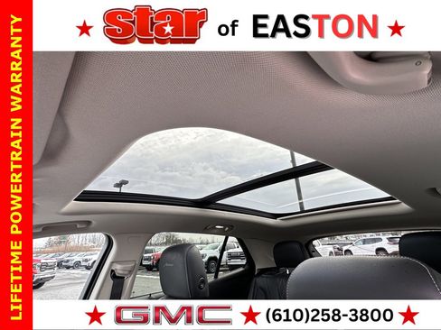 Used 2021 Buick Envision Avenir w/ Technology Package II image 31