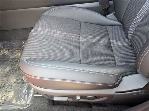 New 2025 MAZDA CX-50 AWD 2.5 S w/ Preferred Package image 4