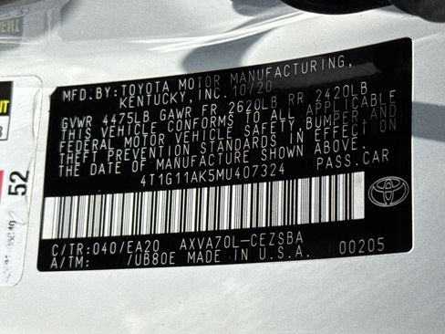 Used 2021 Toyota Camry SE FWD image 30