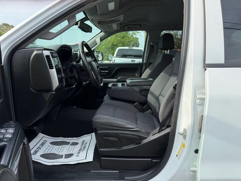 Used 2019 Chevrolet Silverado 2500 LT AWD/4WD image 17