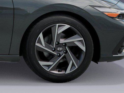 New 2026 Hyundai Elantra SEL Sport Premium image 8