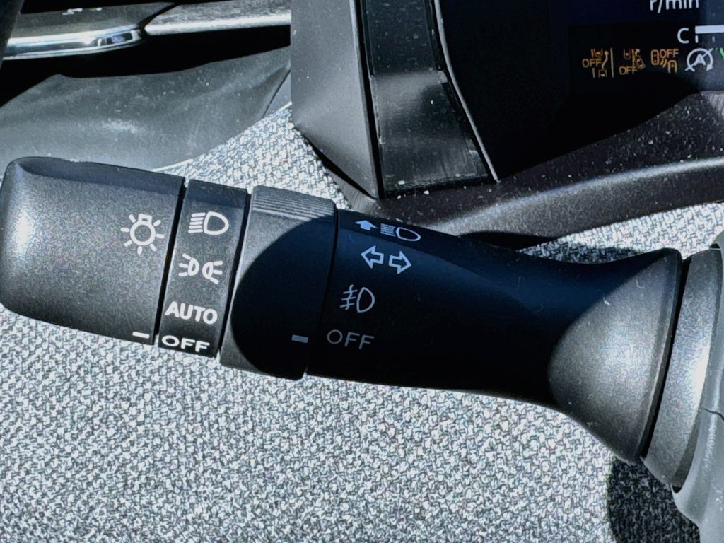 Used 2026 Subaru Outback Limited AWD/4WD image 12