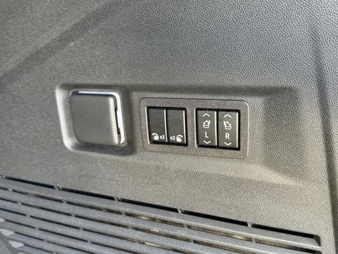 Certified 2023 Chevrolet Tahoe Premier image 12