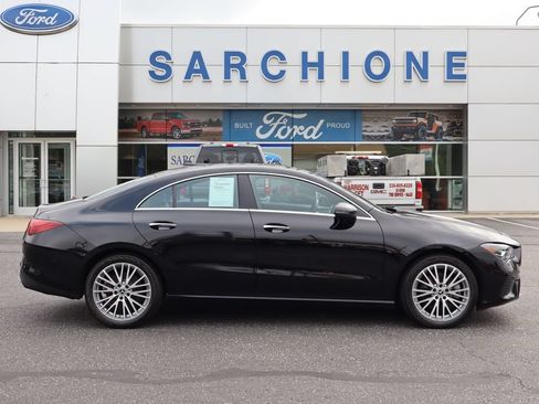 Used 2025 Mercedes-Benz CLA 250 4MATIC image 2