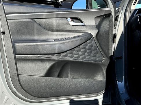 Used 2021 Hyundai Santa Fe SEL FWD image 22