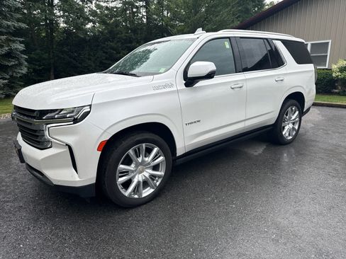 Used 2023 Chevrolet Tahoe High Country w/ Premium Package AWD/4WD image 3