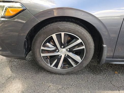Used 2023 Honda Civic LX image 9