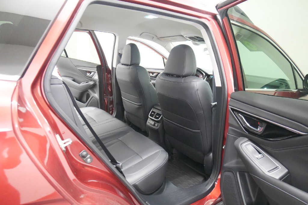 Used 2020 Subaru Outback Limited w/ Popular Package #2 AWD/4WD image 28