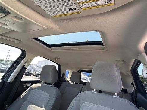 Used 2021 Ford EcoSport SE FWD image 23