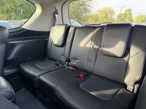 Used 2022 Nissan Armada Platinum w/ Captain's Chairs Package image 9