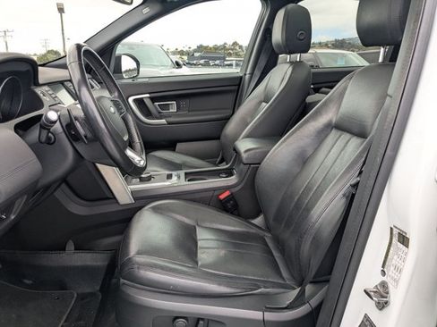 Used 2017 Land Rover Discovery Sport HSE AWD/4WD image 11