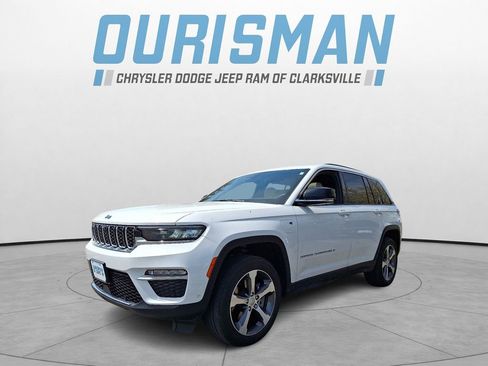 Used 2023 Jeep Grand Cherokee 4WD 4xe w/ Luxury Tech Group II image 2