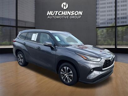 Certified 2022 Toyota Highlander XLE
