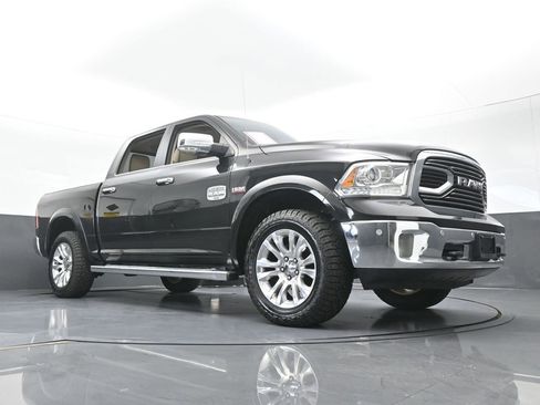 Used 2018 RAM 1500 Laramie Longhorn w/ Longhorn Southfork Package RWD image 58