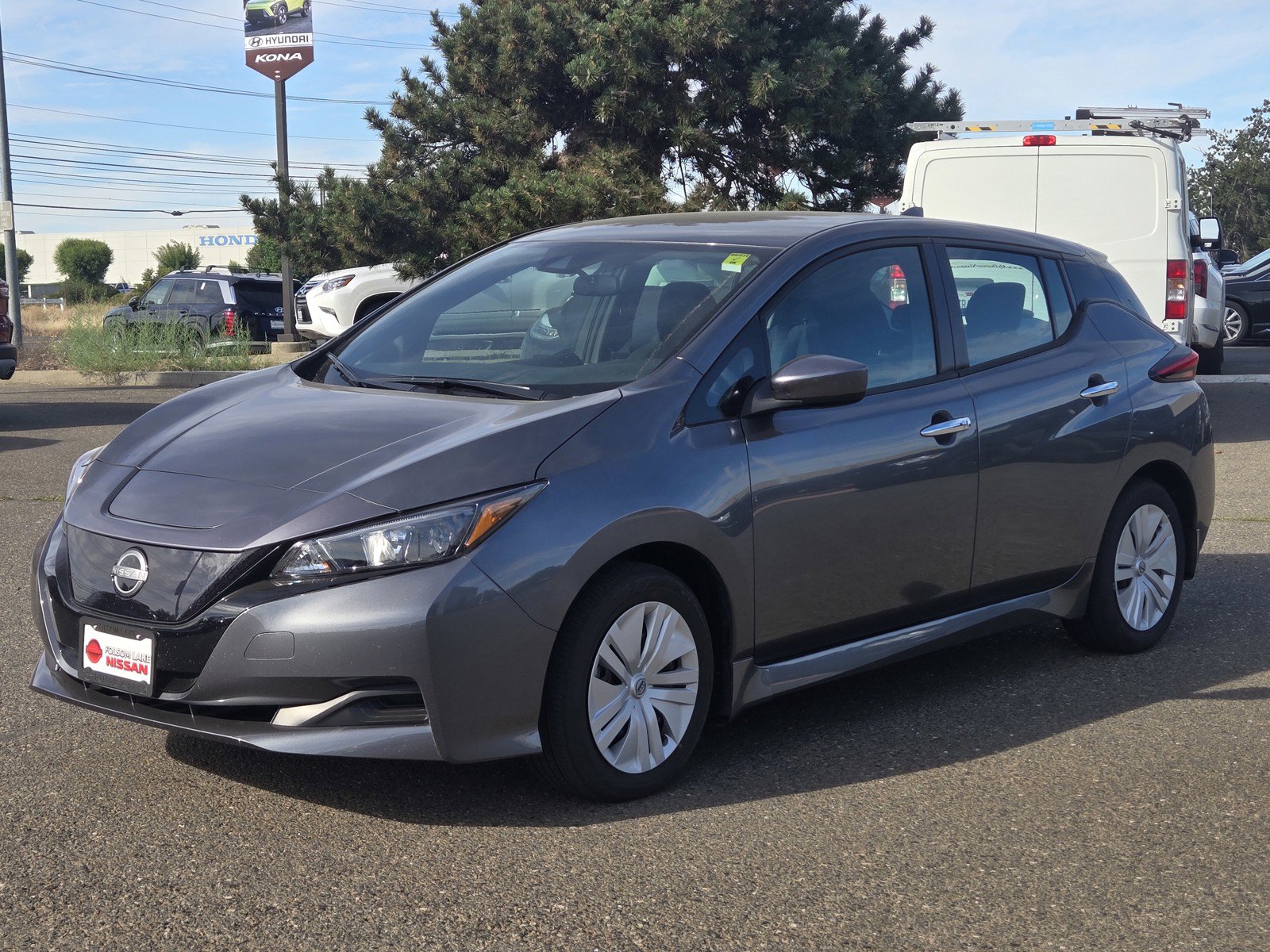 Certified 2025 Nissan Leaf S FWD image 8