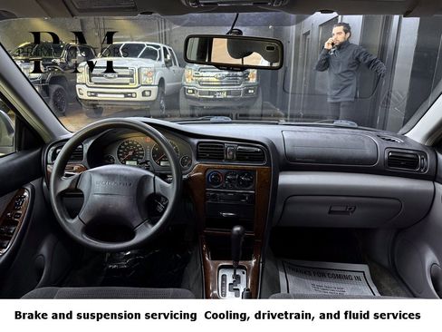 Used 2003 Subaru Outback Wagon image 21