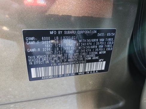 Used 2024 Subaru Ascent Premium w/ Convenience Package image 21