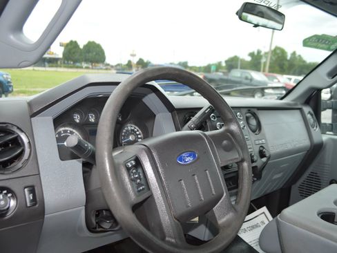 Used 2015 Ford F250 XL w/ XL Value Package image 14