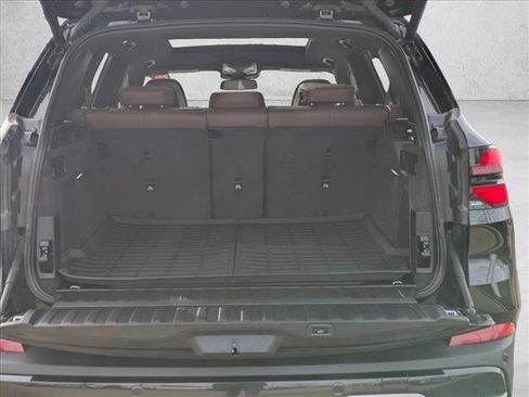 Used 2024 BMW X5 xDrive40i w/ Premium Package image 6
