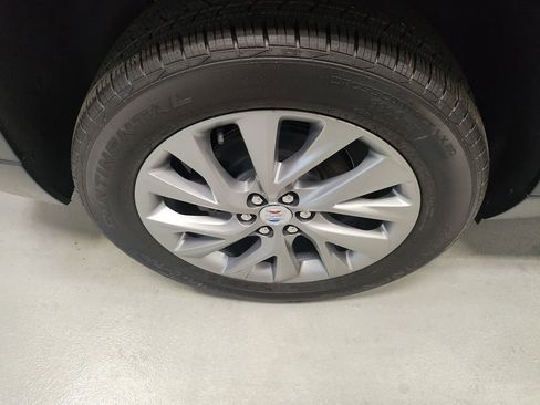 New 2026 Buick Enclave Preferred w/ Power Package image 3