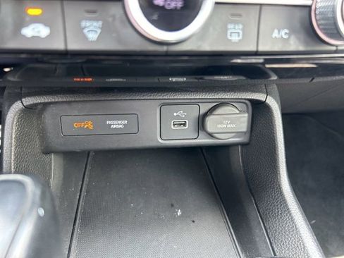 Used 2023 Honda Civic Sport image 14