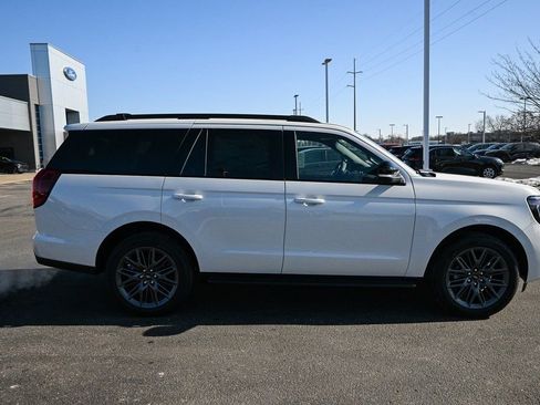 New 2026 Ford Expedition Platinum w/ Stealth Appearance Package image 3