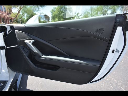 Used 2017 Chevrolet Corvette Z06 RWD image 29