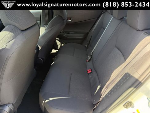 Used 2018 Toyota C-HR XLE image 12