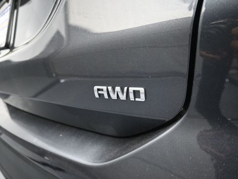 Used 2022 Chevrolet Equinox LS w/ LS Convenience Package AWD/4WD image 32
