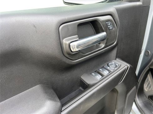 Used 2025 Chevrolet Silverado 1500 Custom w/ Turbomax Blackout Package image 11