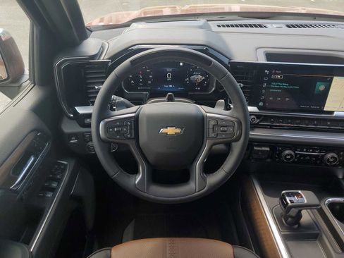 New 2026 Chevrolet Silverado 1500 High Country AWD/4WD image 11
