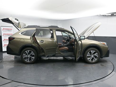 Used 2020 Subaru Outback Touring image 27