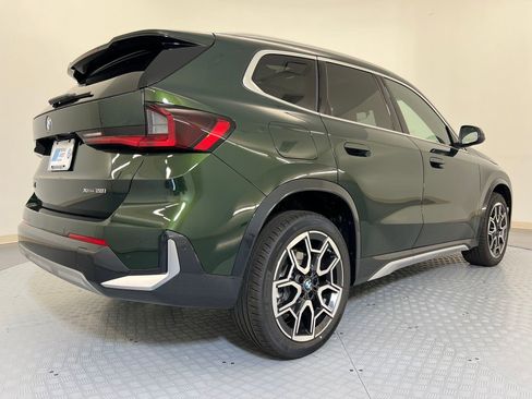Used 2025 BMW X1 xDrive28i w/ Convenience Package AWD/4WD image 9