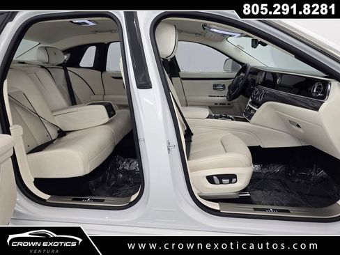 Used 2021 Rolls-Royce Ghost AWD/4WD image 12