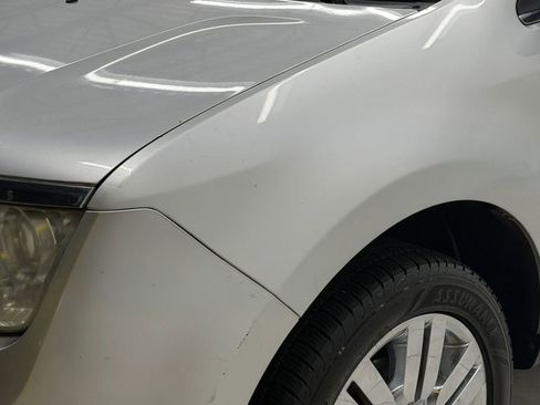 Used 2010 Lincoln MKX 2WD image 4
