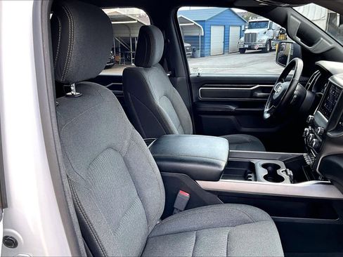Used 2019 RAM 1500 Big Horn RWD image 9