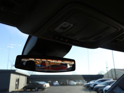 Used 2024 Chevrolet Silverado 1500 LT Trail Boss w/ Protection Package image 17