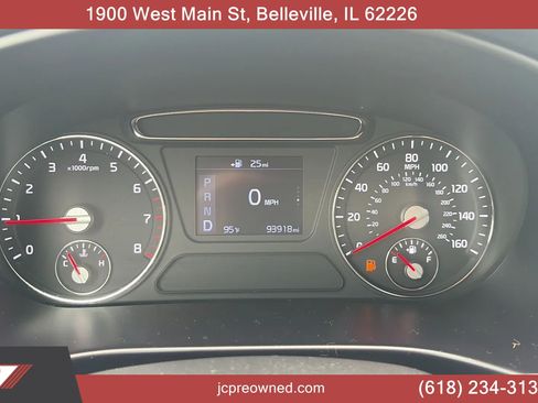 Used 2020 Kia Sorento L FWD image 24