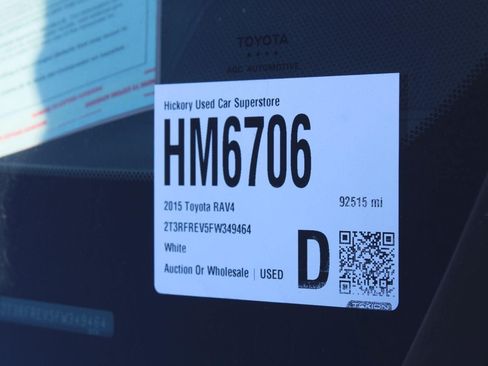 Used 2015 Toyota RAV4 XLE AWD/4WD image 10