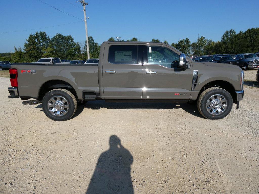 New 2027 Ford F250 King Ranch w/ Chrome Package AWD/4WD image 4