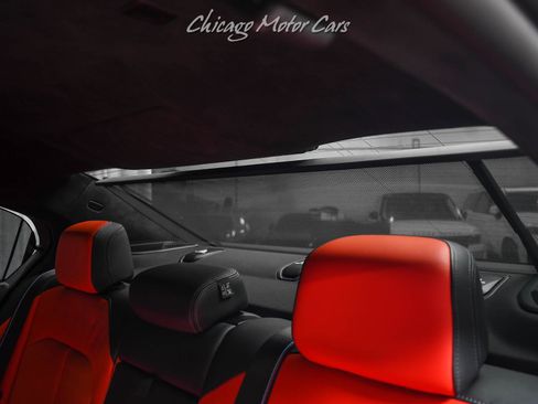 Used 2025 BMW M5 w/ Carbon Package image 27