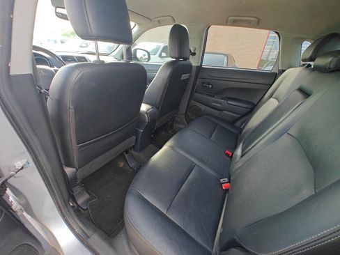 Used 2017 Mitsubishi Outlander Sport SEL image 11