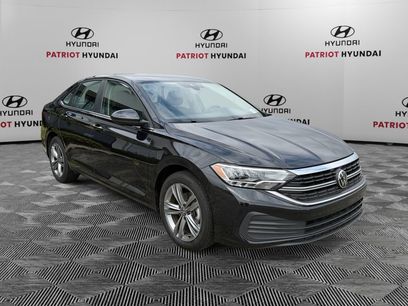 Used 2024 Volkswagen Jetta SE