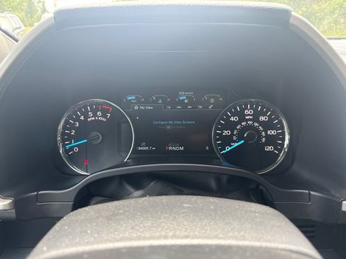 Used 2020 Ford F150 Lariat w/ Equipment Group 502A Luxury AWD/4WD image 7