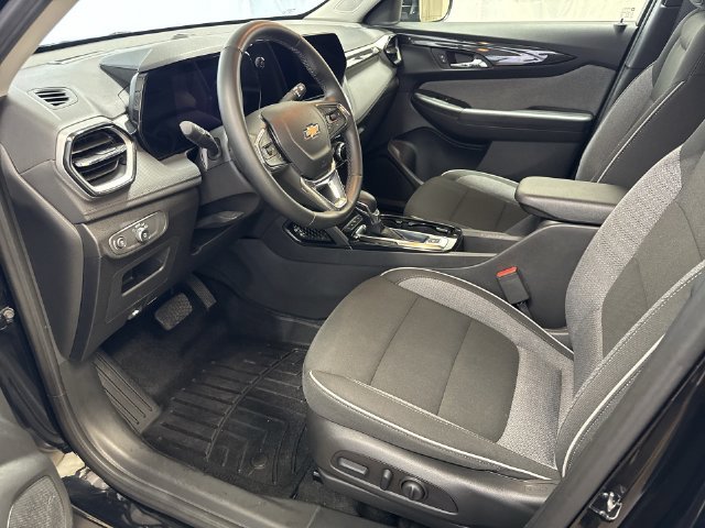 Certified 2026 Chevrolet TrailBlazer LT w/ Convenience Package AWD/4WD image 11